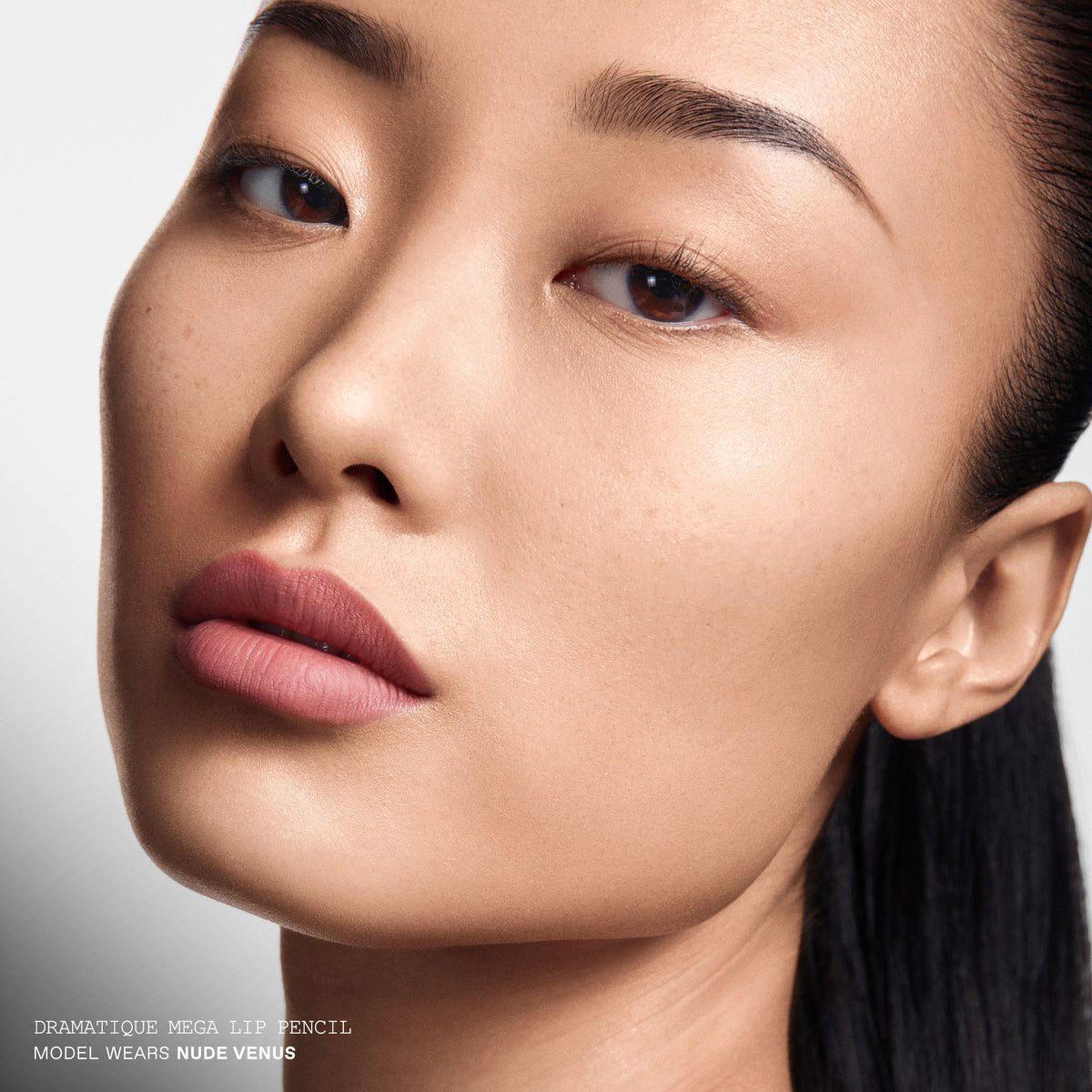 dramatique-mega-lip-pencil-artistry-duo-39-39-PMG_LIP_Dramatique_MegaLipPencil_PDP_2000x2000_Arah_NudeVenus_07 Dramatique Mega Lip Pencil Artistry Duo