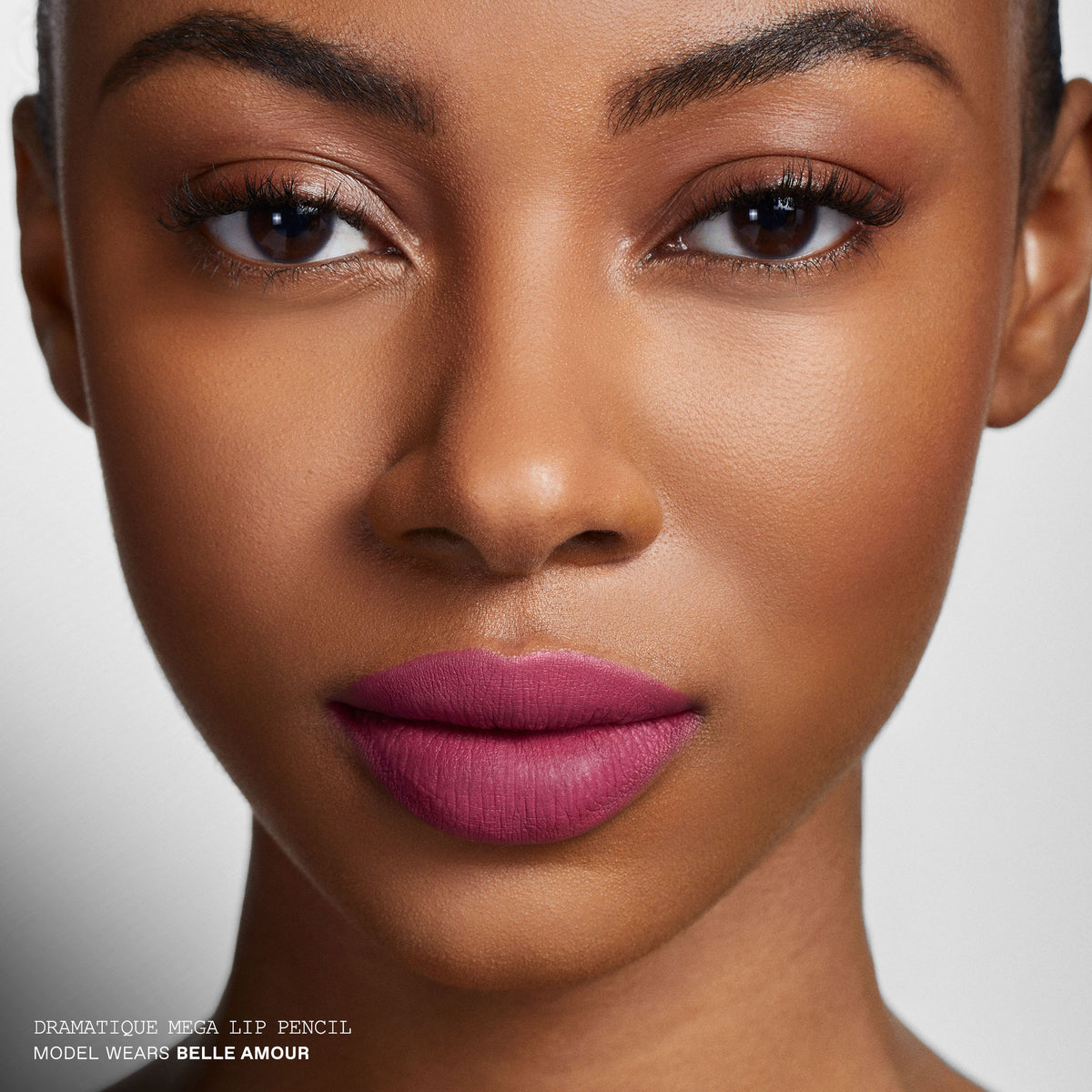 dramatique-mega-lip-pencil-artistry-duo-62-62-PMG_LIP_Dramatique_MegaLipPencil_PDP_2000x2000_Nakai_BelleAmour_ Dramatique Mega Lip Pencil Artistry Duo